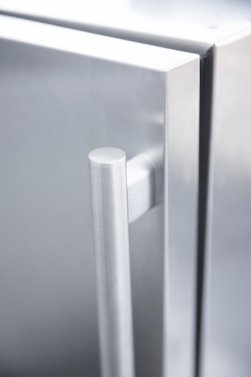 Load image into Gallery viewer, 15&quot; UL Outdoor Rated Ice Maker w/Stainless Door - 50 lb. Capacity
