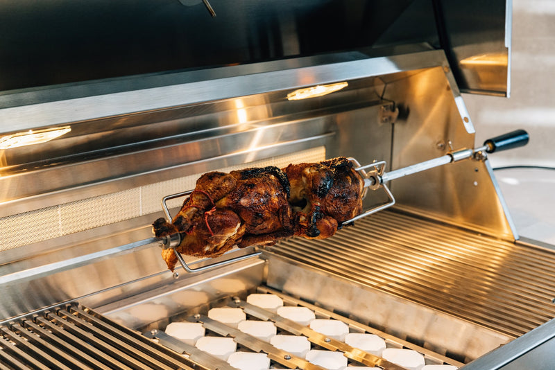 Load image into Gallery viewer, American Made Grills - Estate - Includes: Grill Cover, Red Brass Burners, Rotisserie, Added IRB Burner, Griddle Plate, Smoke Tray, Care Kit

