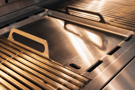 Quest Grill - Includes Grill Cover, Rotisserie, Rib Rack, Smoker Box & Griddle Plate
